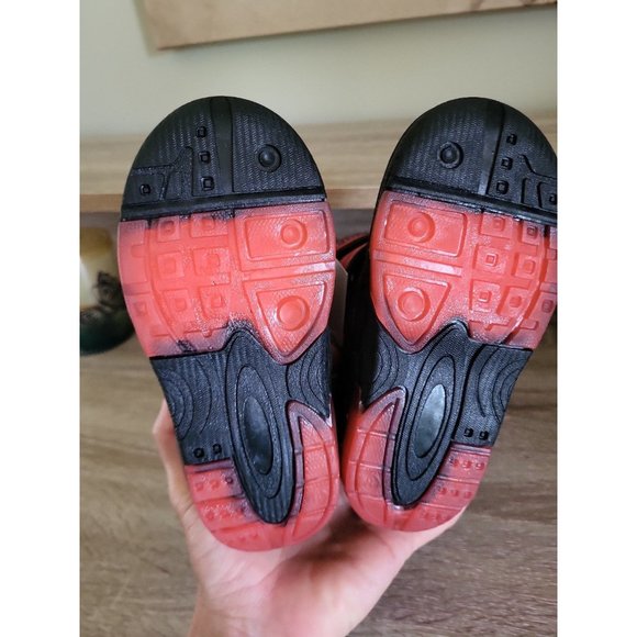 Marvel NWT Toddler 8 Spiderman Light Up Insulated Hook & Loop Winter Snow Boots - Picture 8 of 12